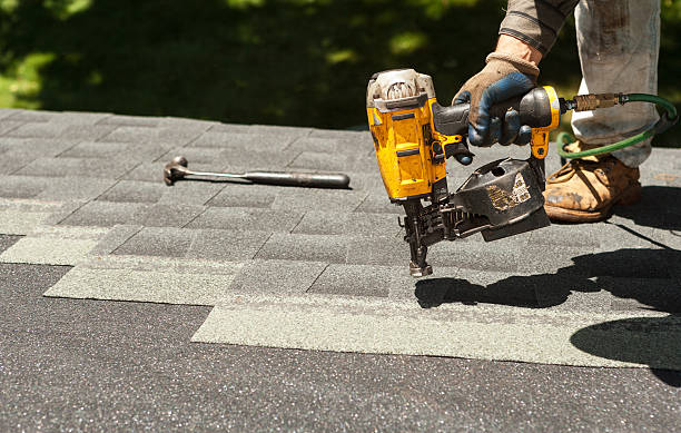 Best Local Roofing Companies  in Wellston, OH